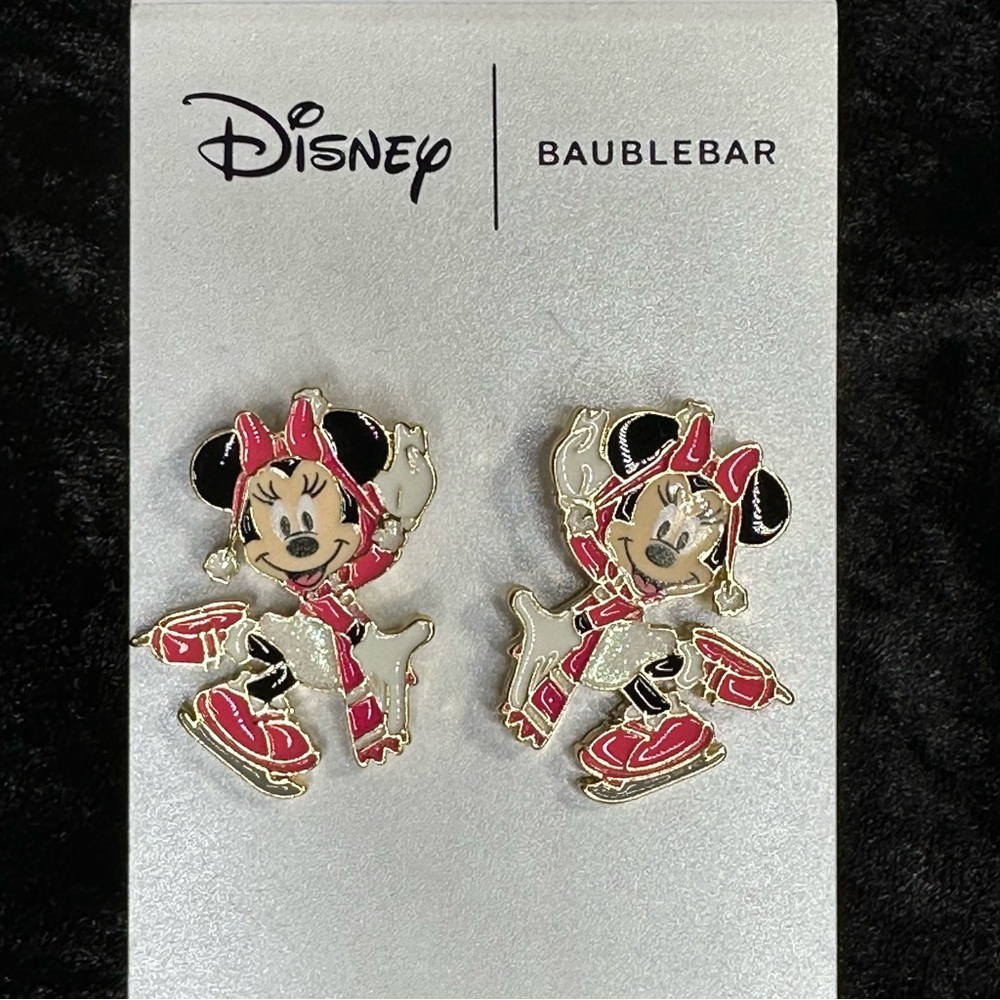 Disney x Baublebar Minnie Mouse Winter Ice Skate Earring - Picture 3 of 4